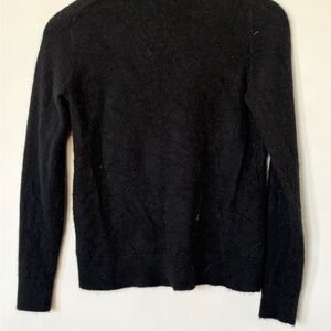 Quince 100% cashmere small Black Turtleneck Sweater